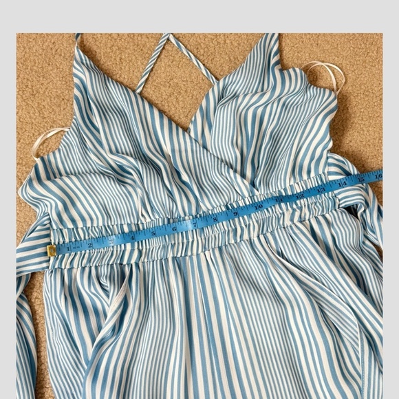 Moon River Anthropologie Jumpsuit Beach Blue White Stripe Cropped Flyaway Leg - Picture 13 of 16